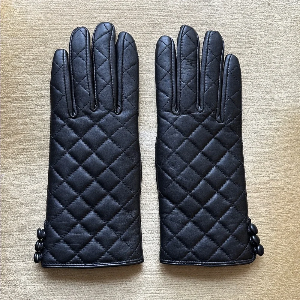 Dennis Basso Black Quilted Leather Gloves with Buttons Women's Size S